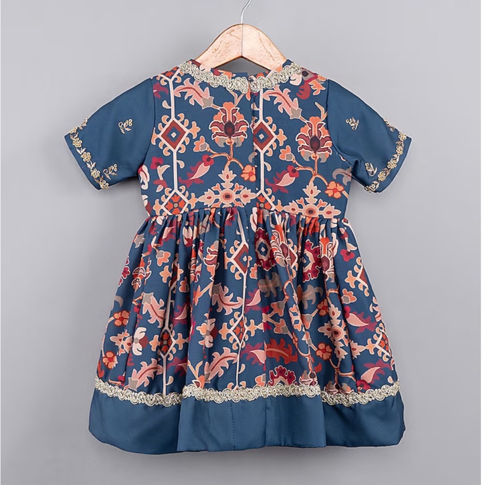 RARE Little Brats Sapphire Maheshwari Silk Ikat  Embroidered Gown - Size 1-2 - Picture 2 of 9